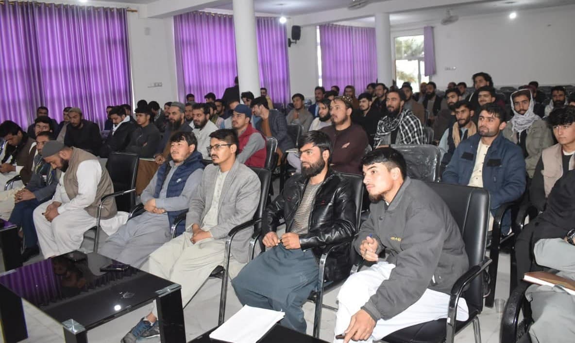 نقش جوانان در فعالیتهای اجتماعی و جامعه محور